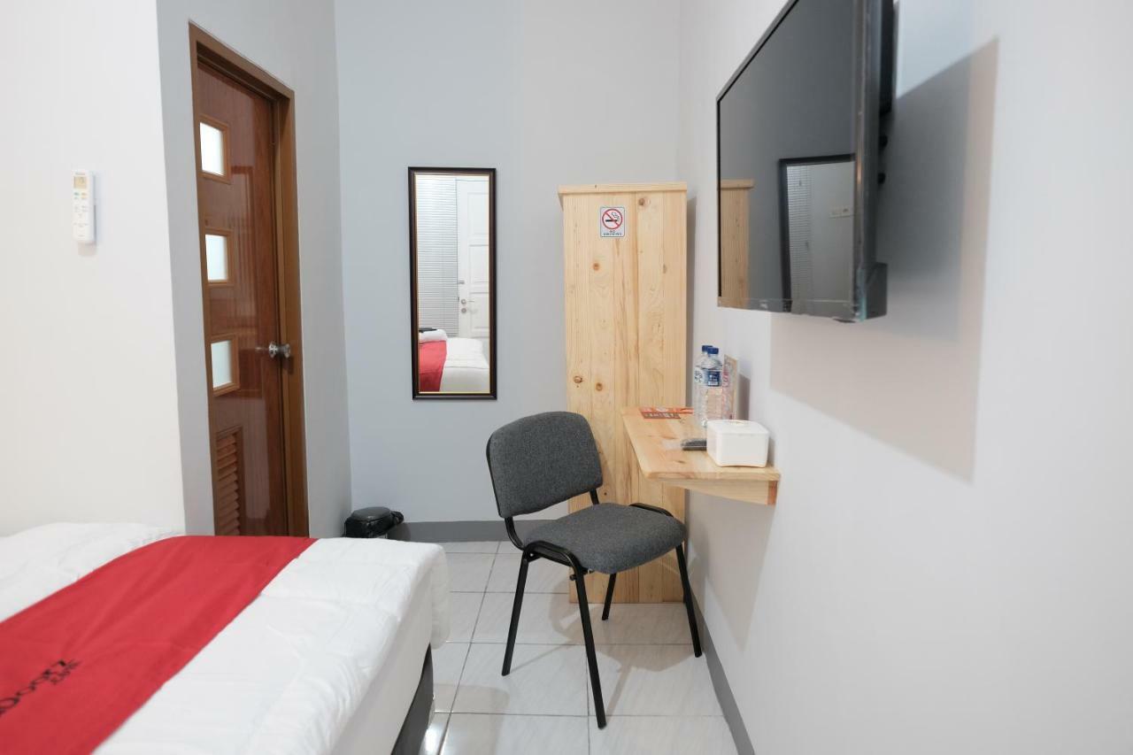 Reddoorz Syariah Near Siloam Hospital Kebon Jeruk Hotel Jakarta Luaran gambar